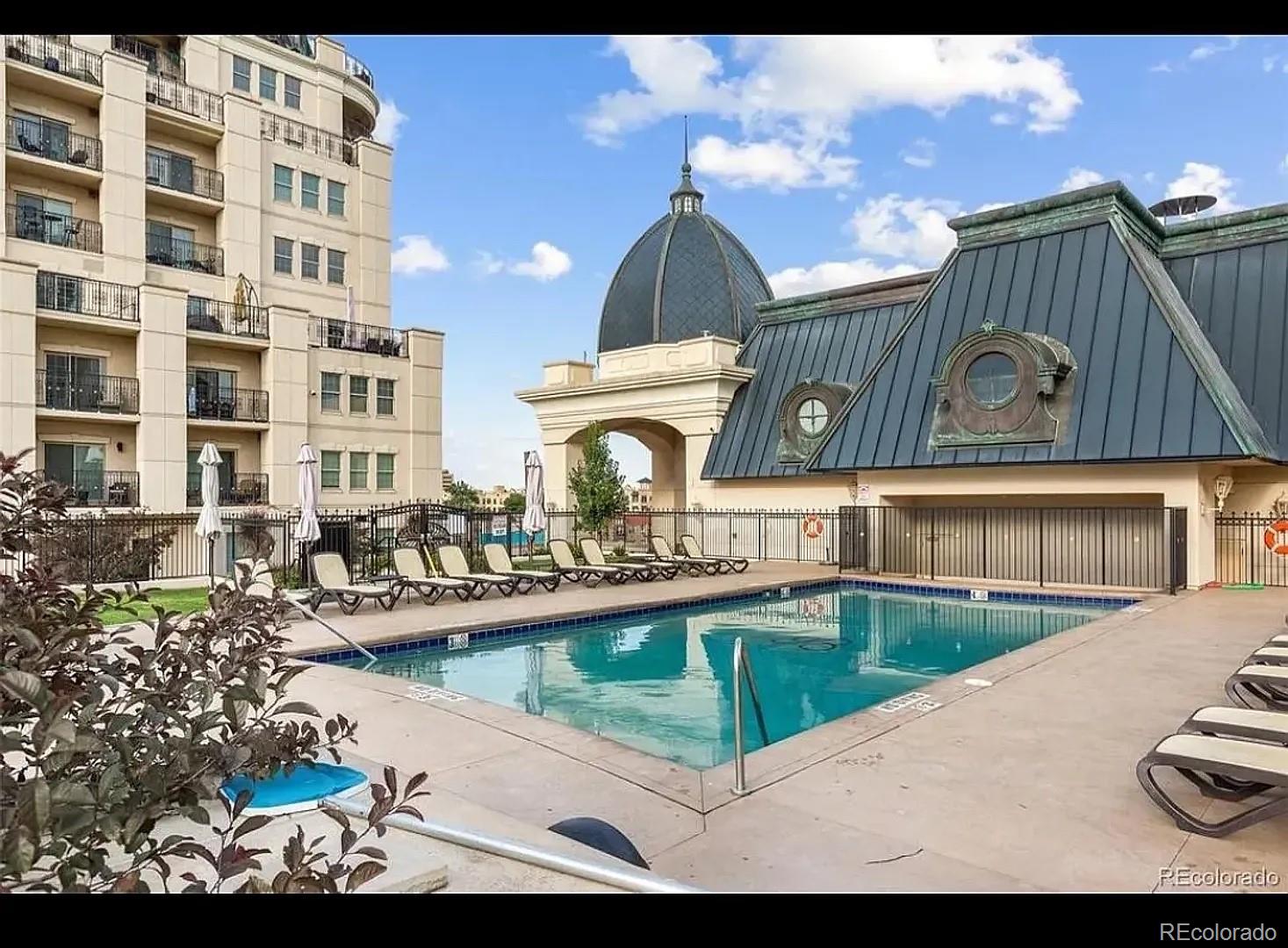 MLS Image #3 for 975 n lincoln street,denver, Colorado
