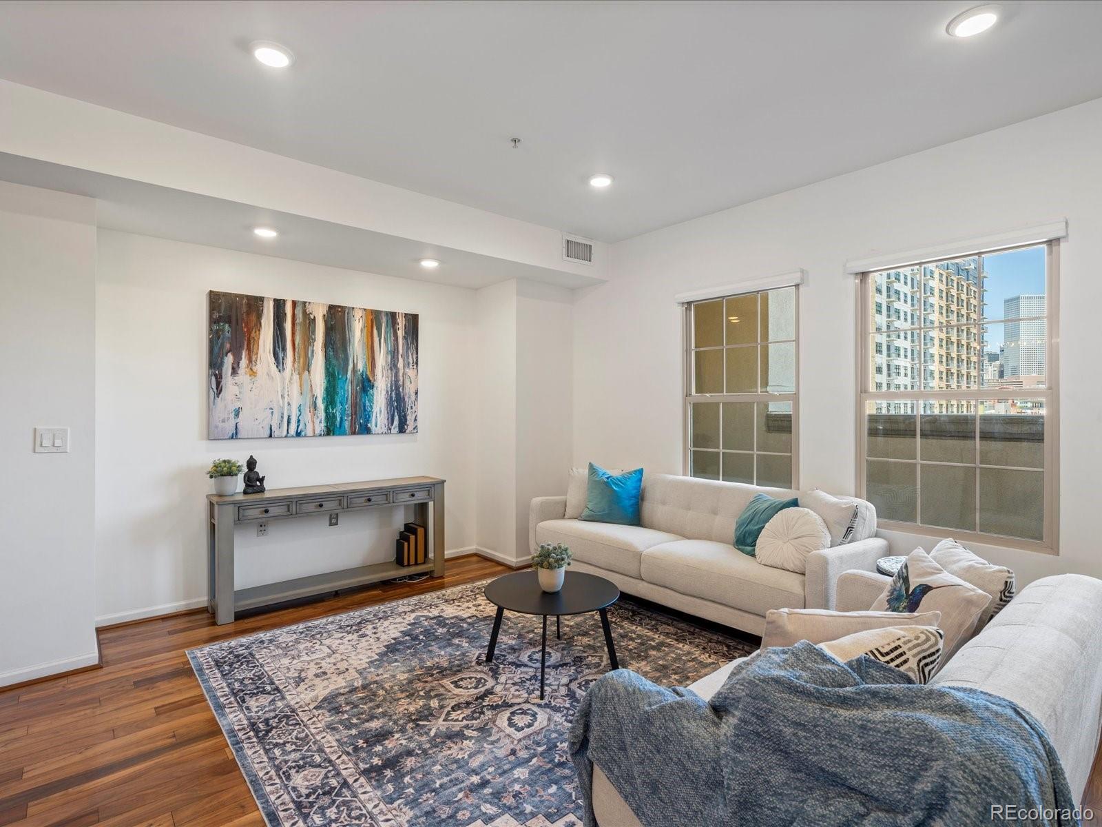 MLS Image #32 for 975 n lincoln street,denver, Colorado
