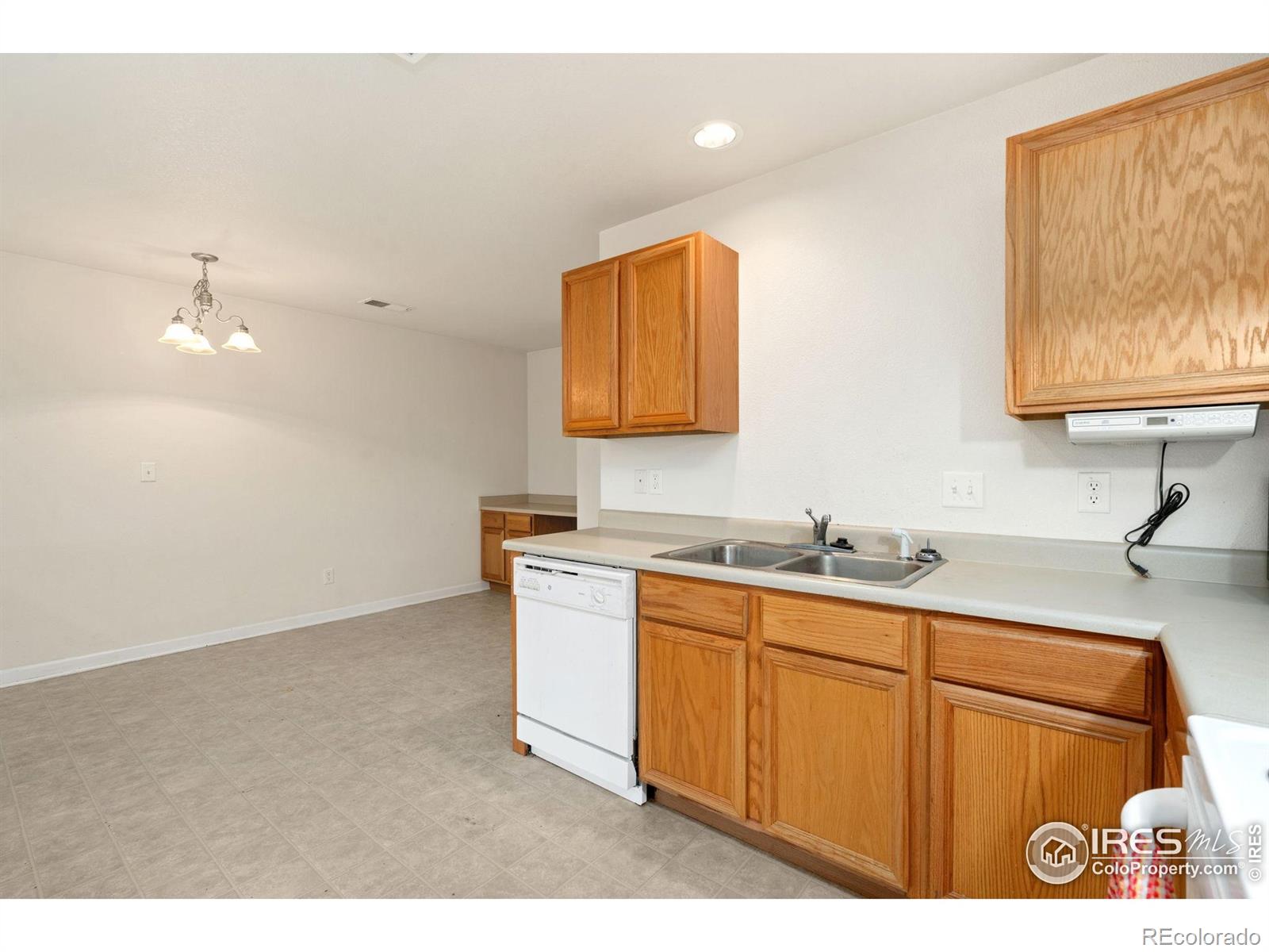 MLS Image #6 for 3660  ponderosa court,evans, Colorado