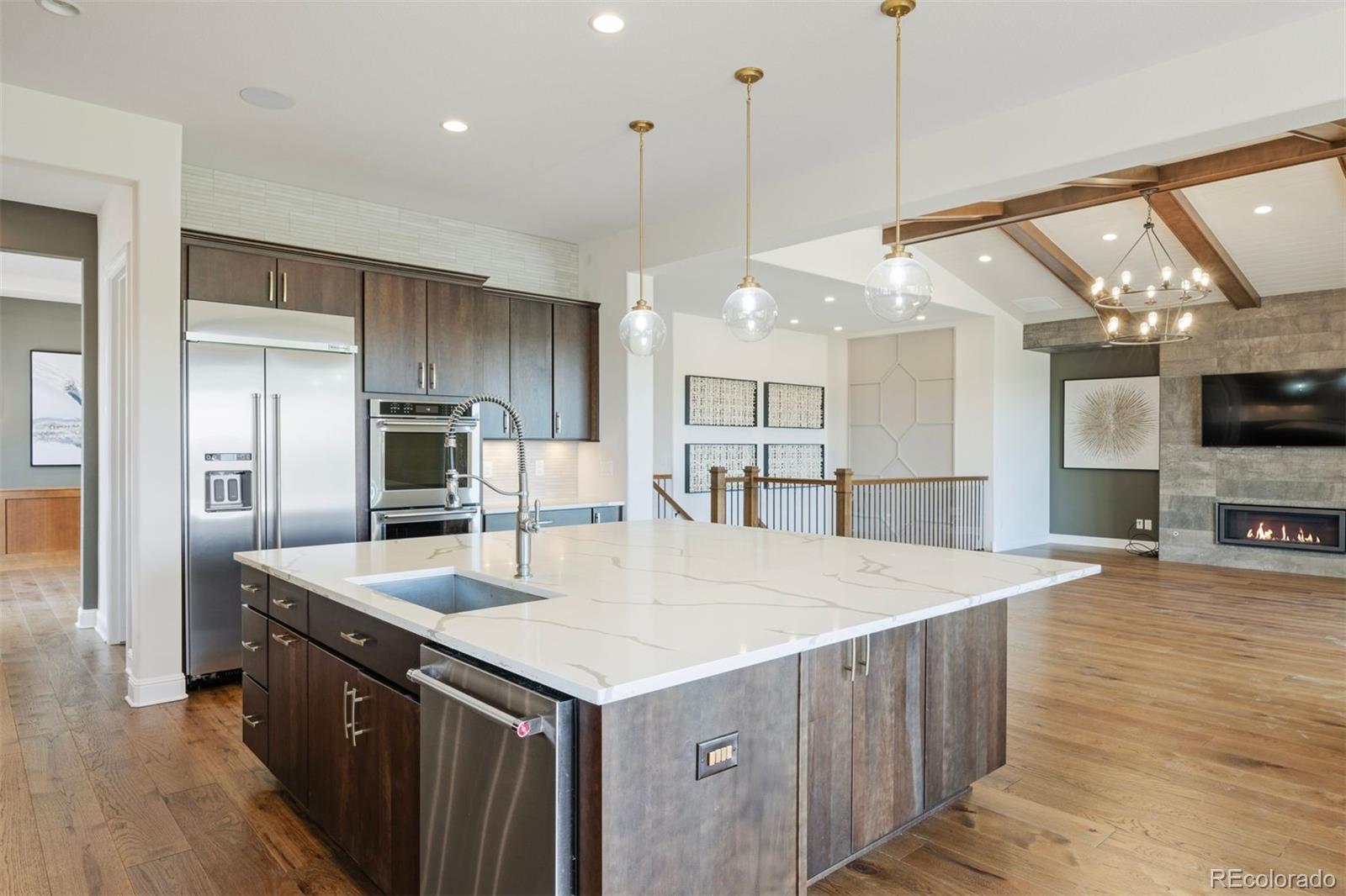 MLS Image #12 for 27381 e lakeview drive,aurora, Colorado