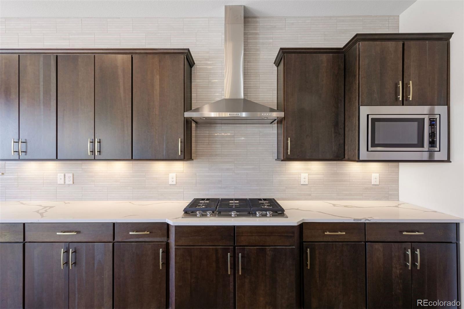 MLS Image #17 for 27381 e lakeview drive,aurora, Colorado