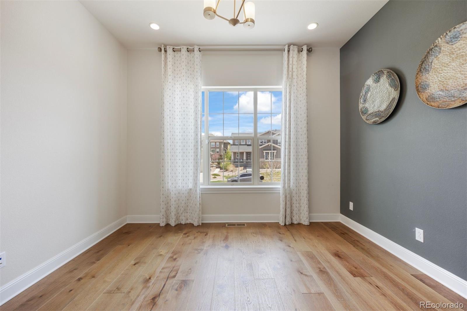 MLS Image #34 for 27381 e lakeview drive,aurora, Colorado