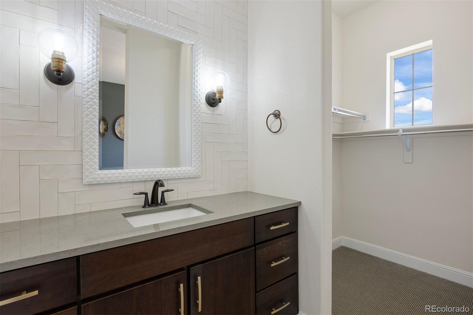 MLS Image #35 for 27381 e lakeview drive,aurora, Colorado