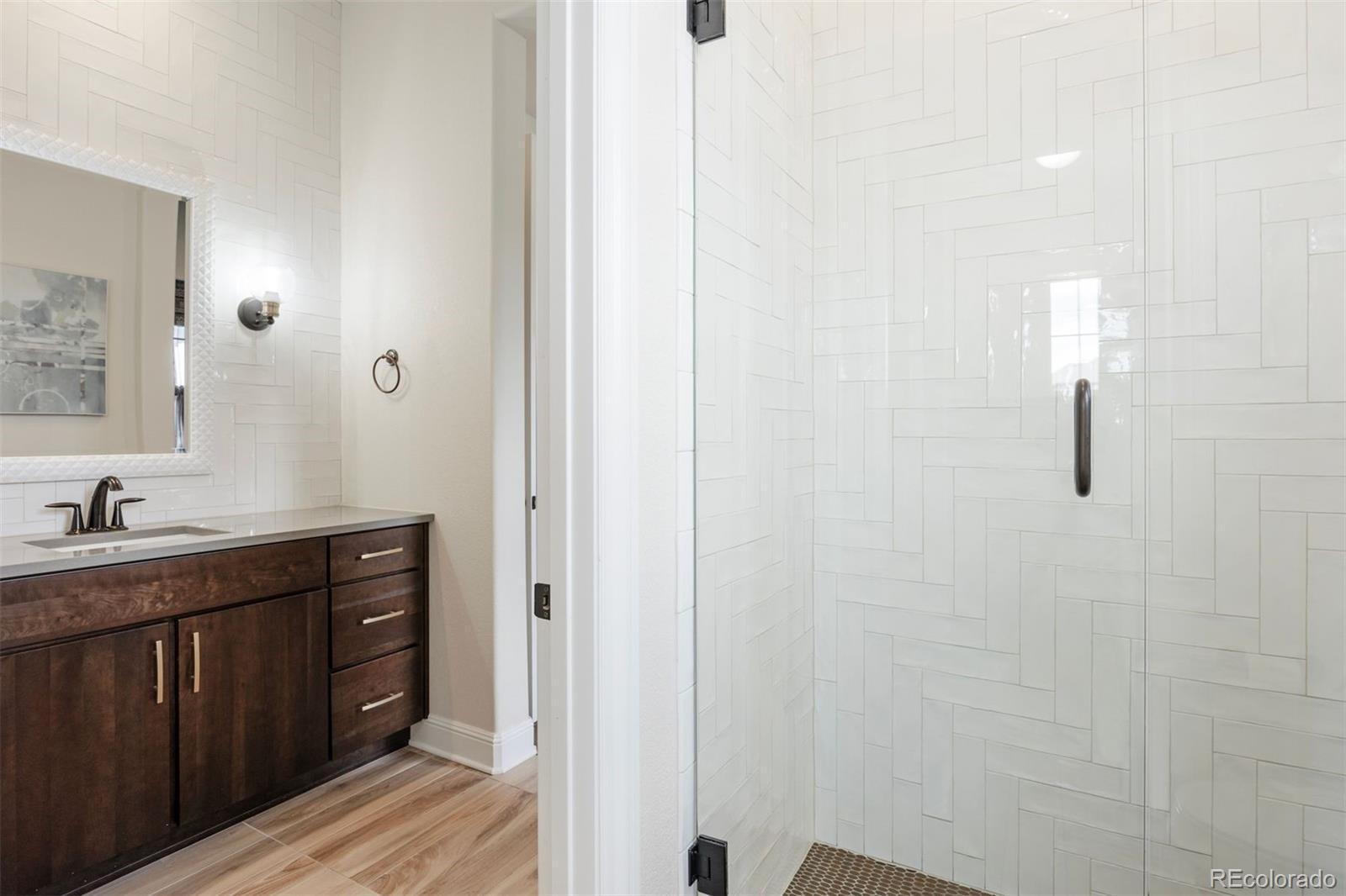 MLS Image #36 for 27381 e lakeview drive,aurora, Colorado