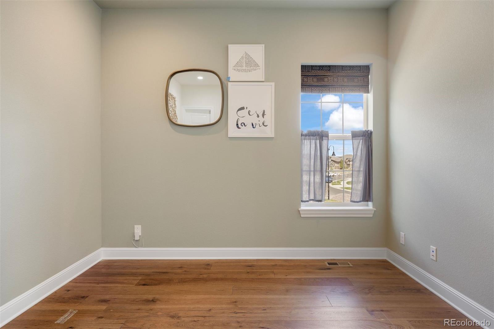 MLS Image #38 for 27381 e lakeview drive,aurora, Colorado
