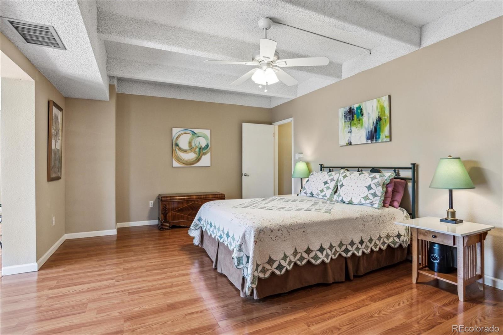 MLS Image #16 for 7877 e mississippi avenue,denver, Colorado