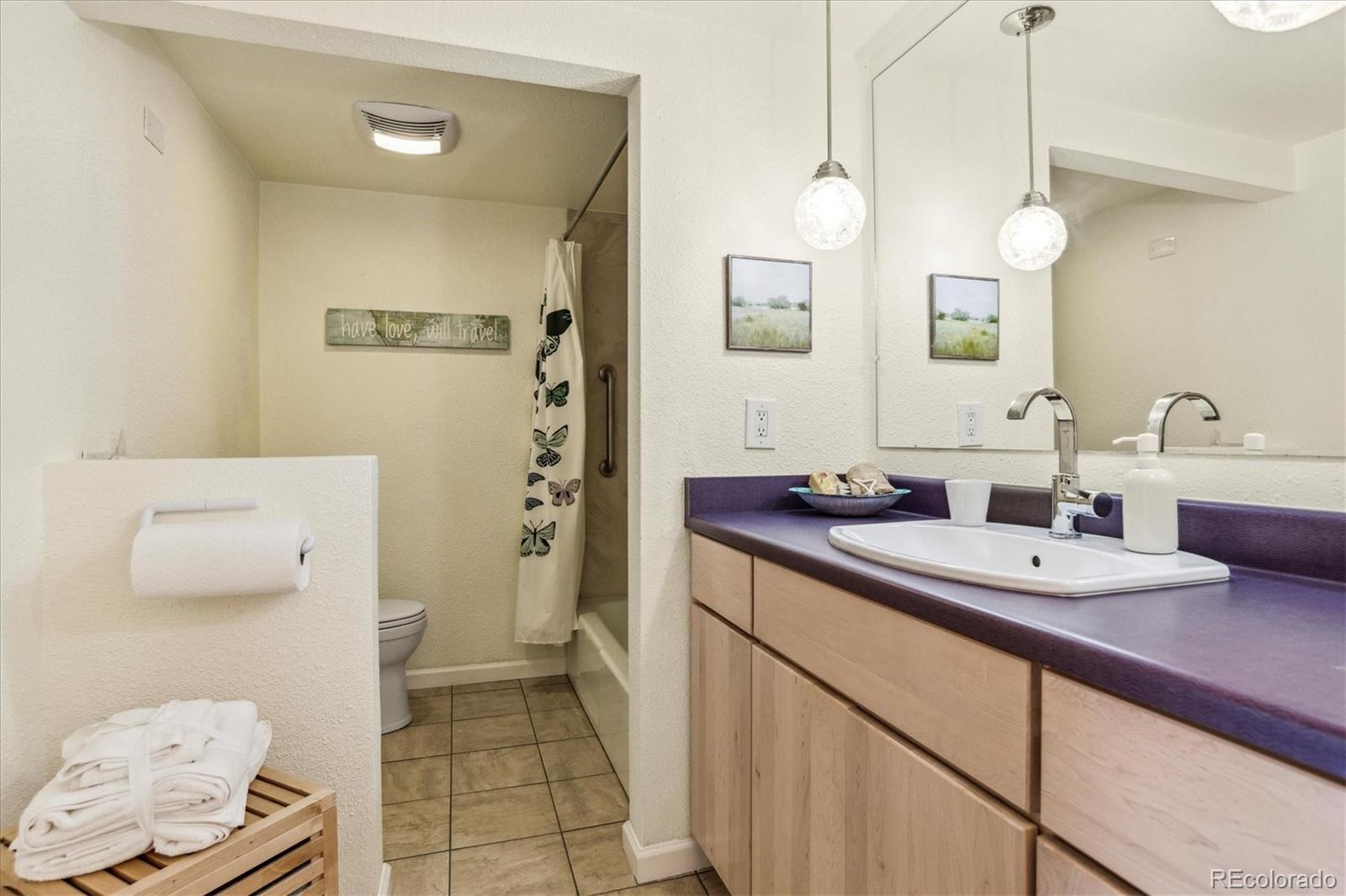 MLS Image #18 for 7877 e mississippi avenue,denver, Colorado