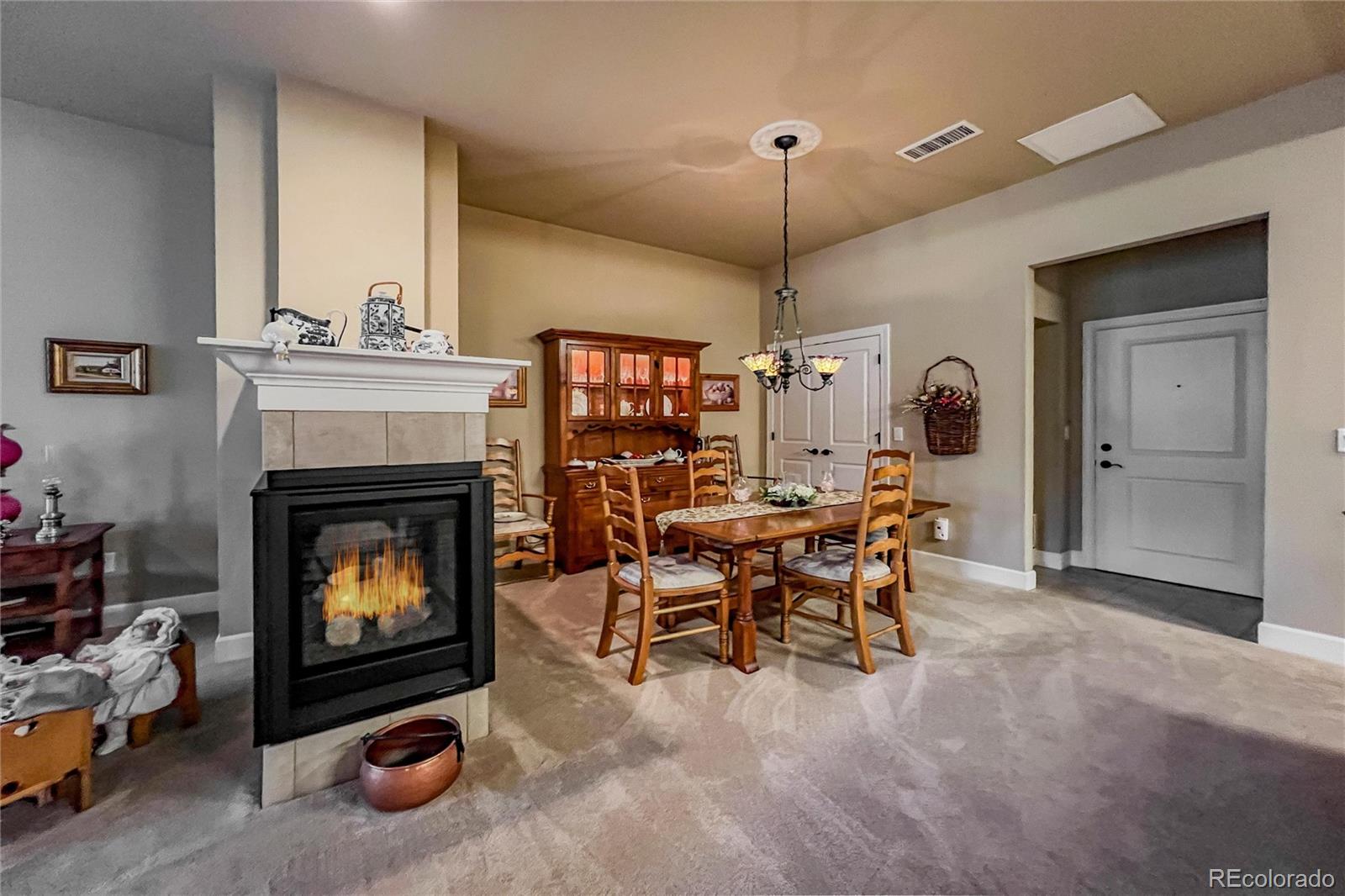 MLS Image #10 for 1379  charles ,longmont, Colorado