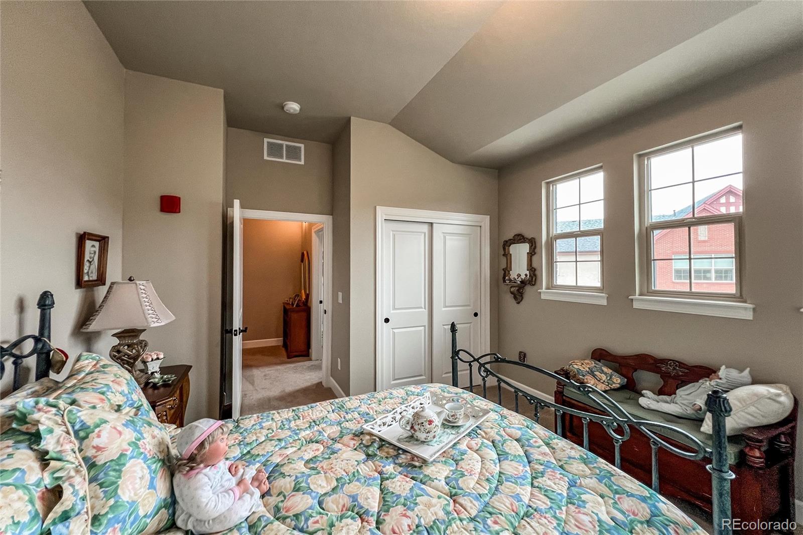 MLS Image #25 for 1379  charles ,longmont, Colorado
