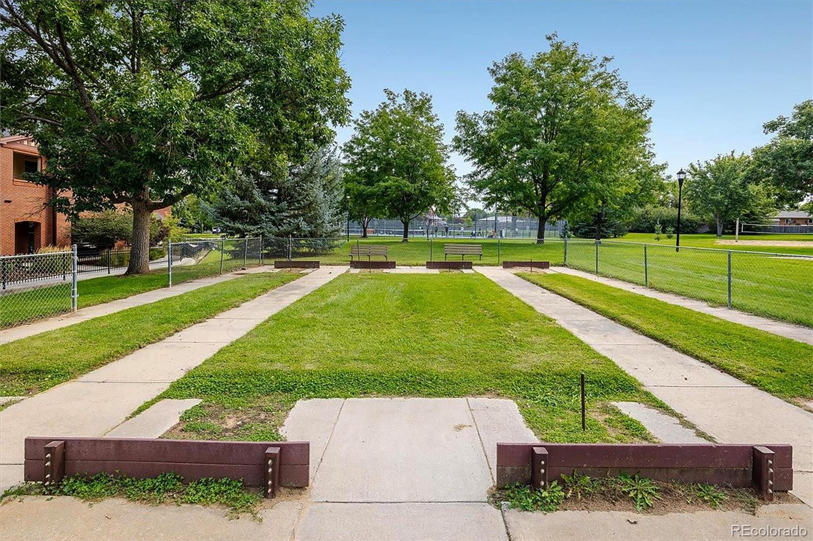 MLS Image #39 for 1379  charles ,longmont, Colorado