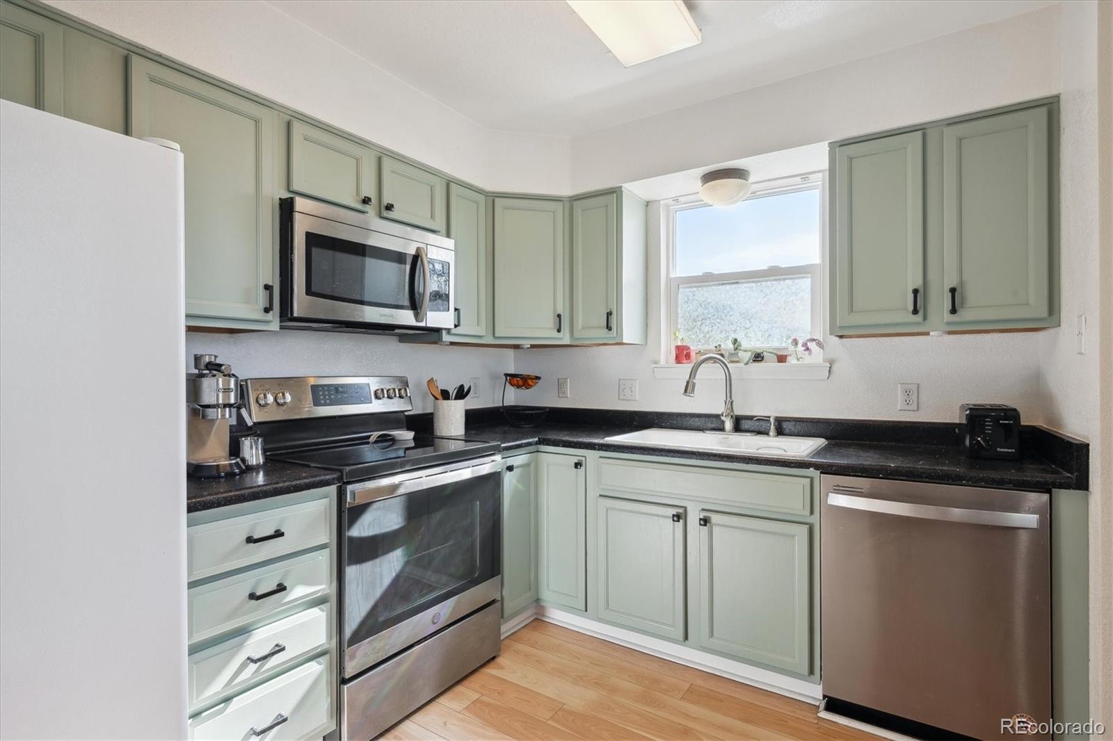 MLS Image #6 for 1629 s deframe street,lakewood, Colorado