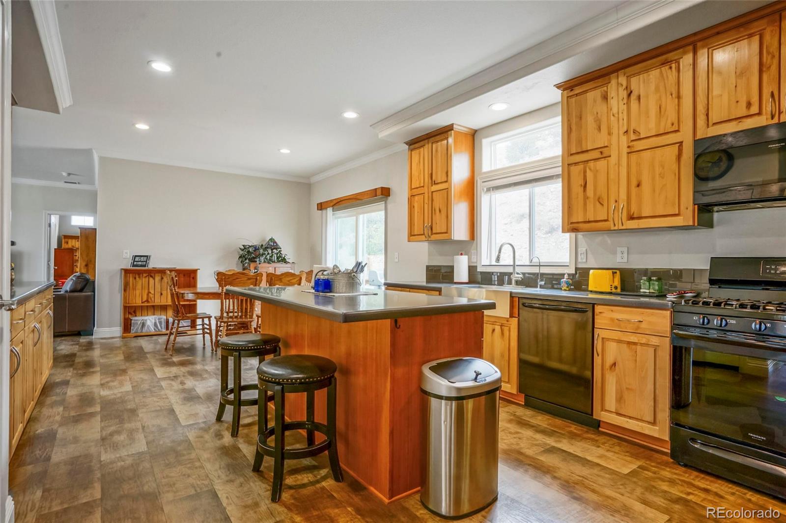MLS Image #8 for 40  cr 541 ,gardner, Colorado