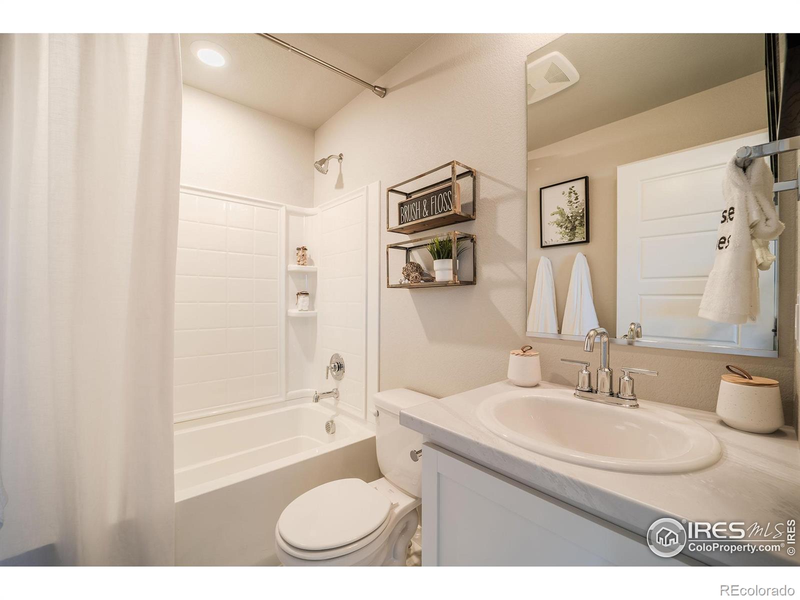 MLS Image #12 for 3752  pinnacles court,evans, Colorado