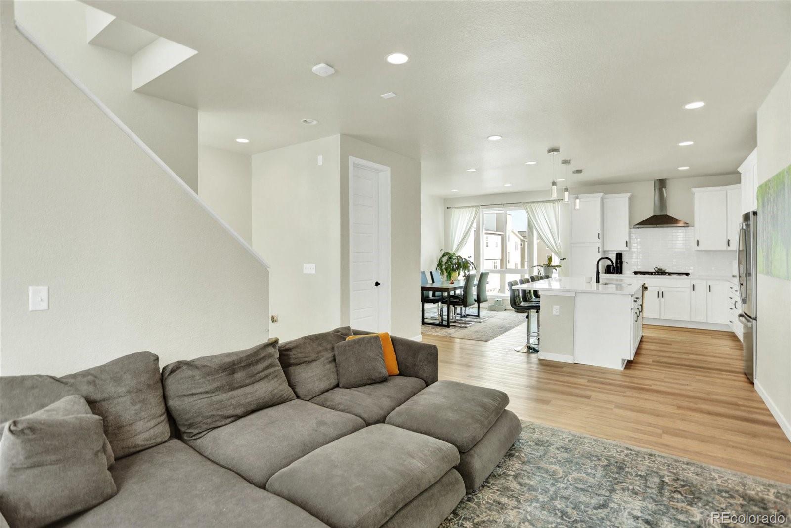 MLS Image #7 for 11205 w 53rd lane,arvada, Colorado
