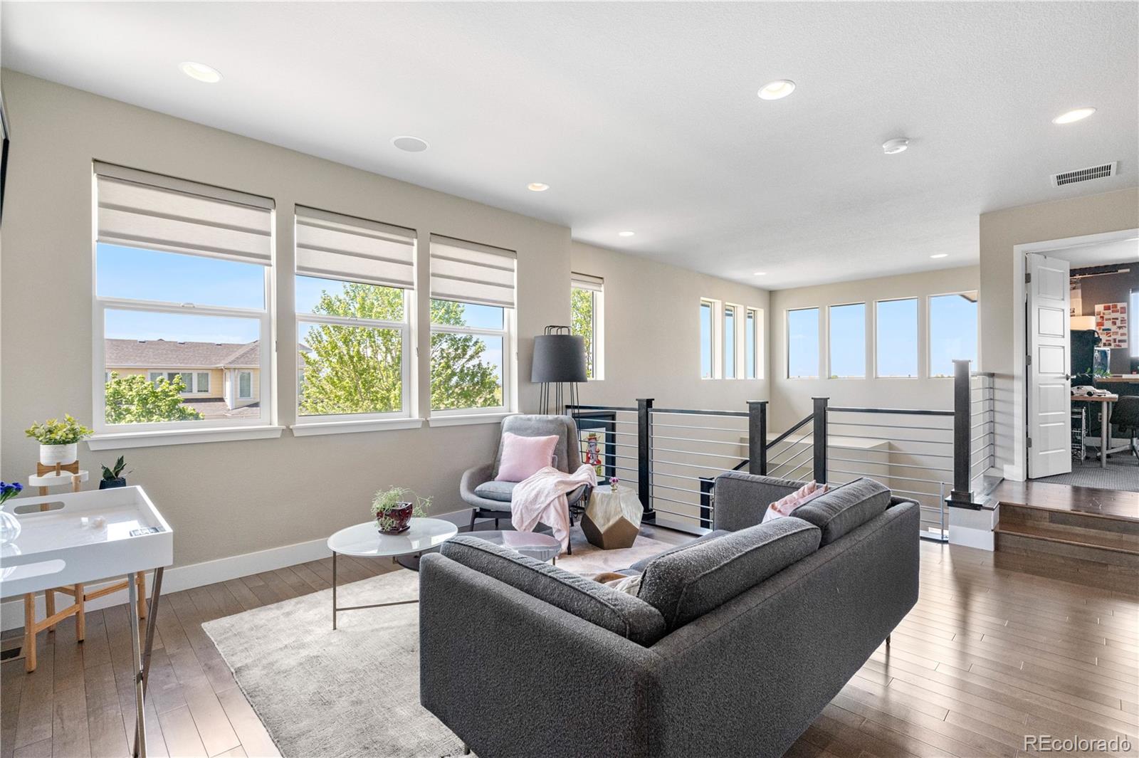 MLS Image #17 for 9154 e 37th avenue,denver, Colorado