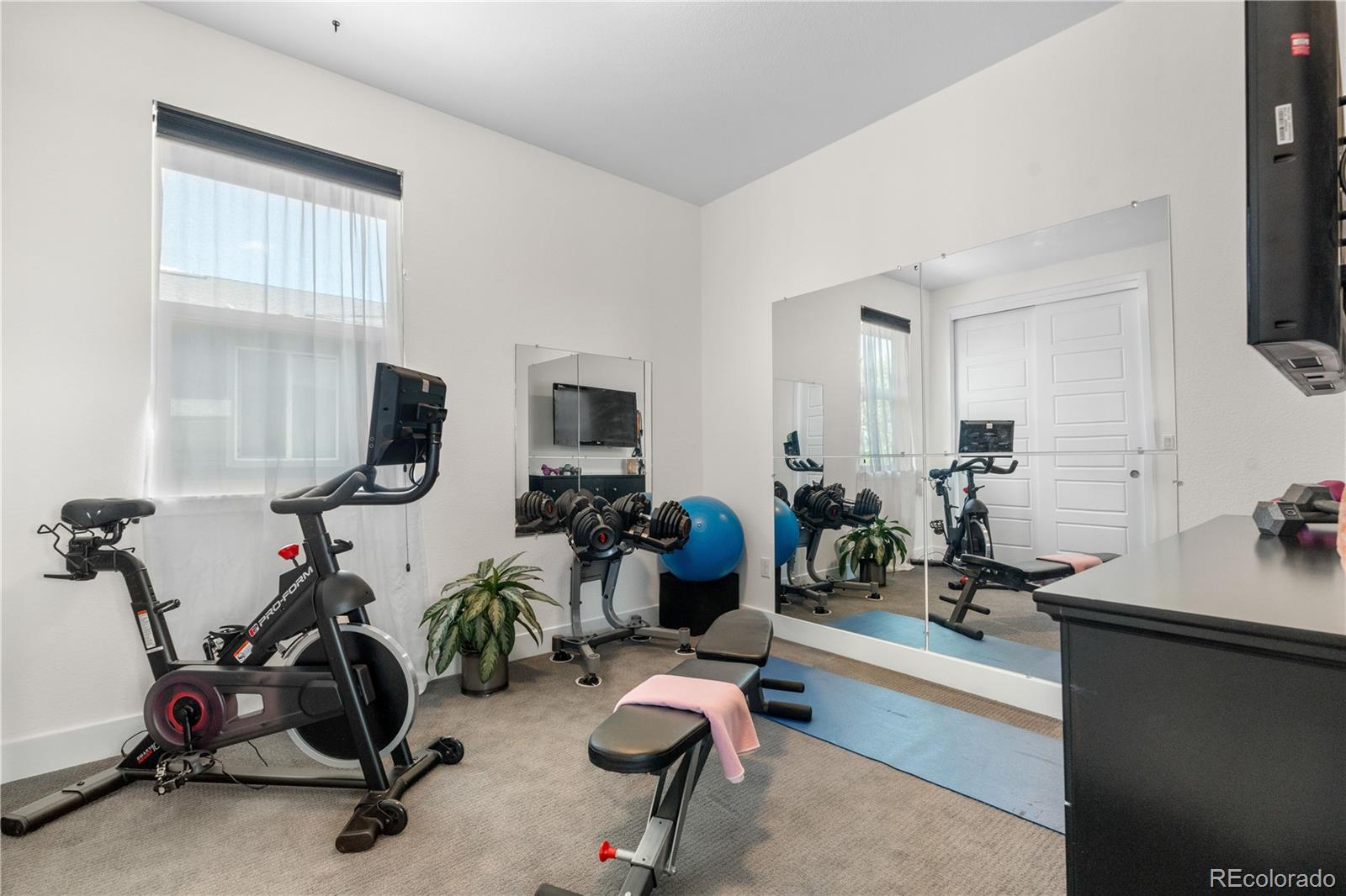 MLS Image #20 for 9154 e 37th avenue,denver, Colorado