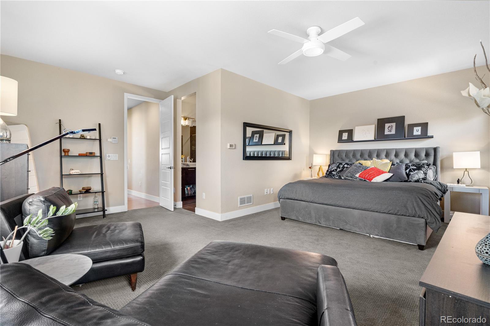 MLS Image #23 for 9154 e 37th avenue,denver, Colorado