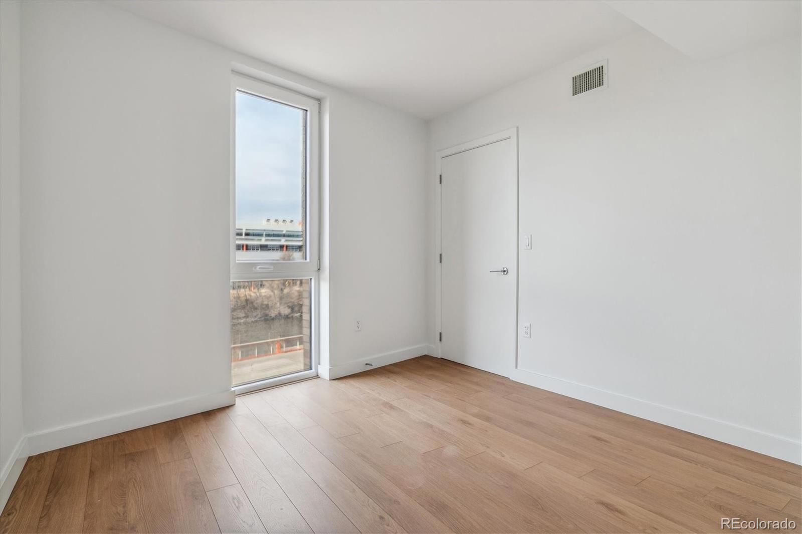 MLS Image #4 for 3575  chestnut place,denver, Colorado