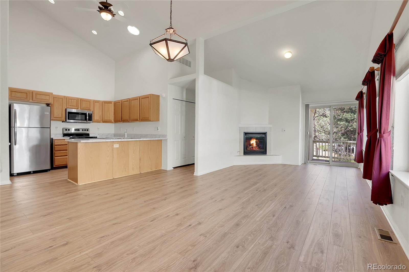 MLS Image #4 for 1311 s kingston street,aurora, Colorado