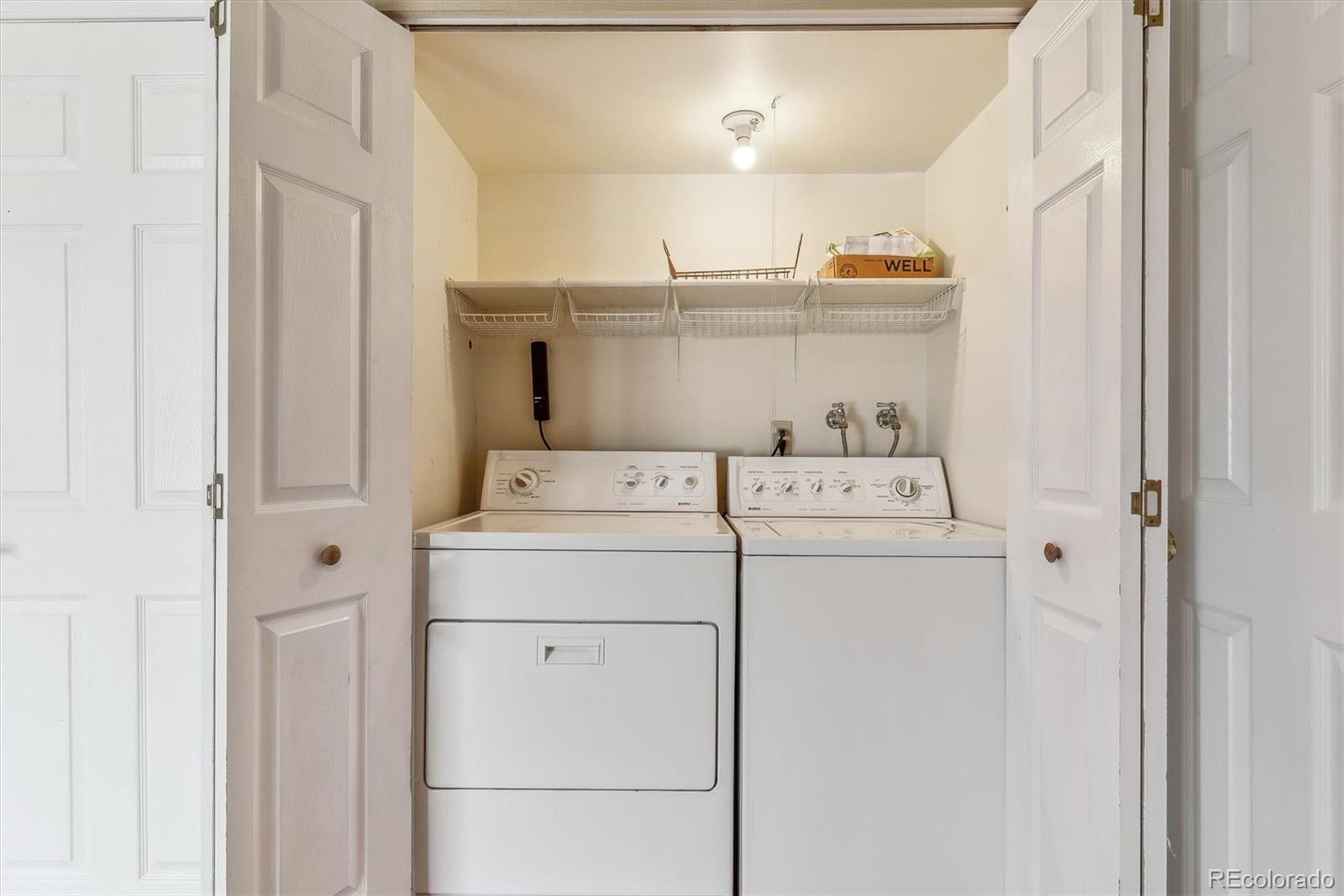 MLS Image #9 for 1160 s clinton street,denver, Colorado