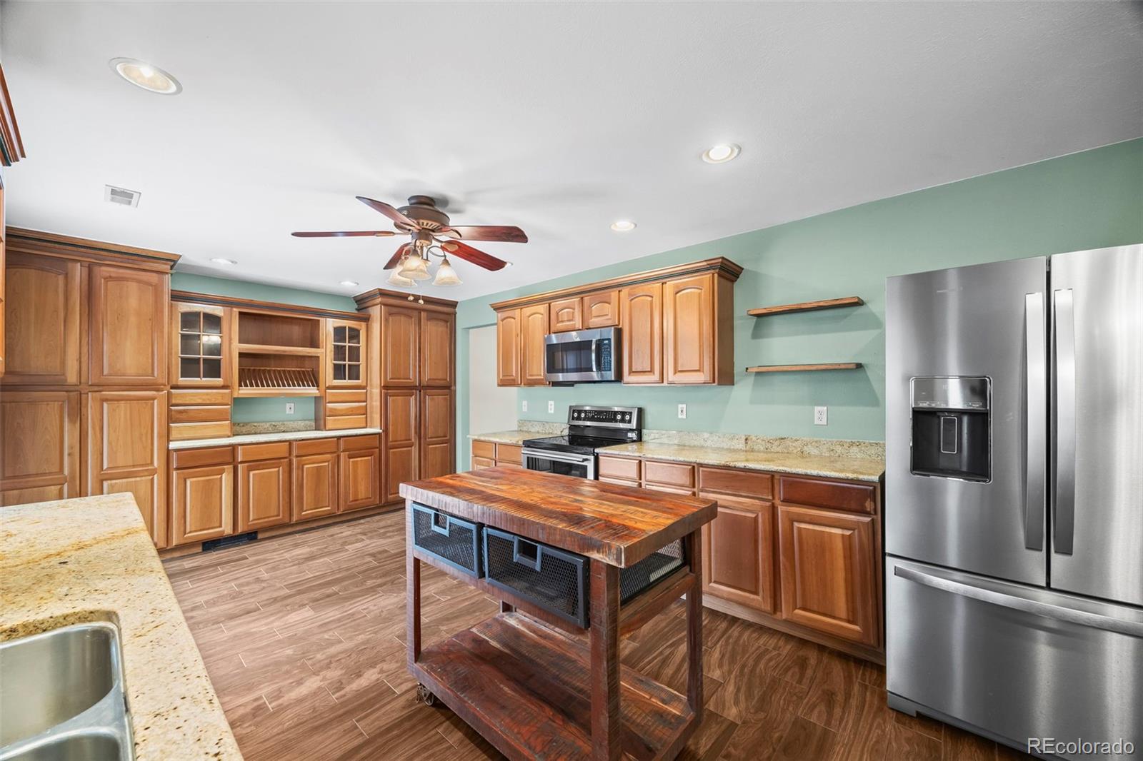 MLS Image #10 for 37 e 14th place,broomfield, Colorado