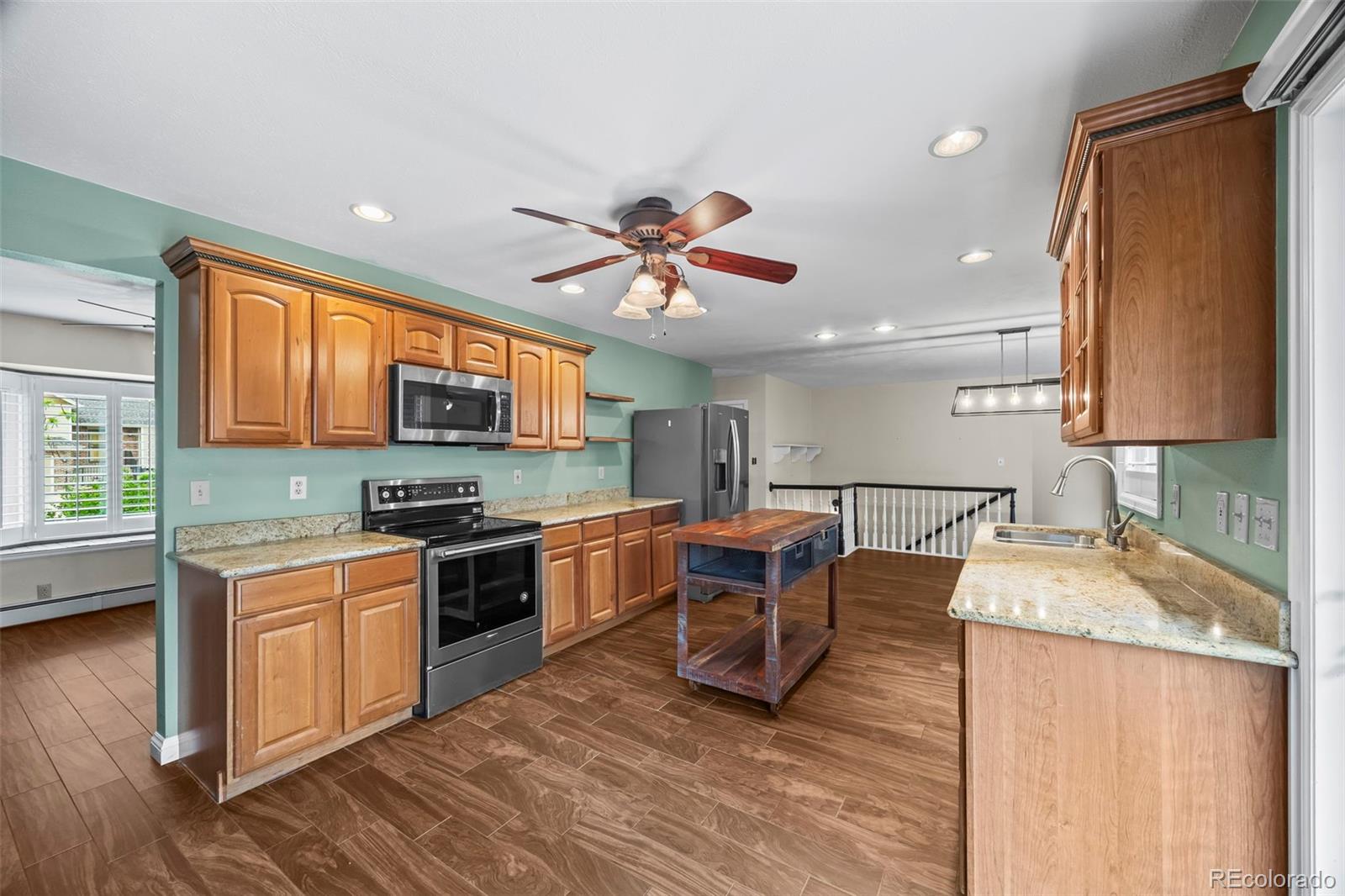 MLS Image #11 for 37 e 14th place,broomfield, Colorado
