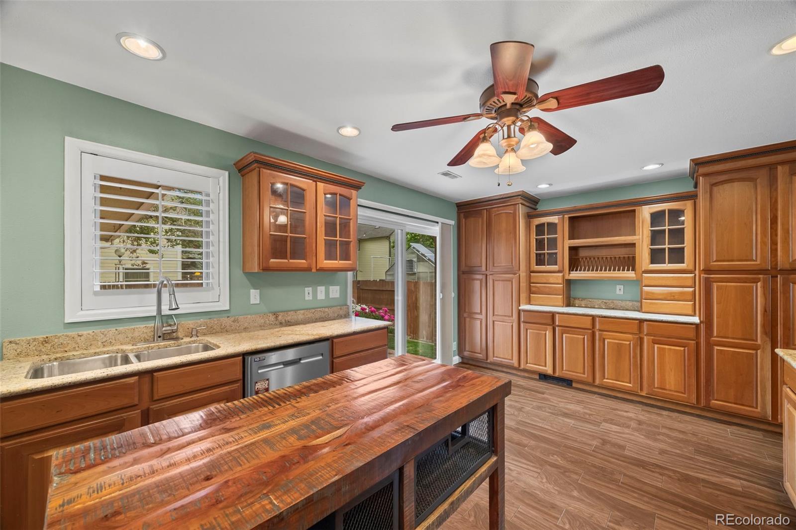 MLS Image #13 for 37 e 14th place,broomfield, Colorado