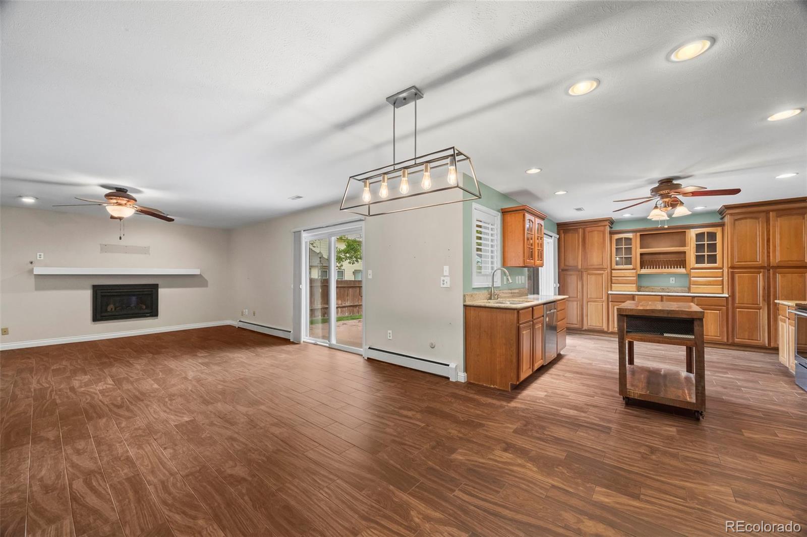 MLS Image #15 for 37 e 14th place,broomfield, Colorado