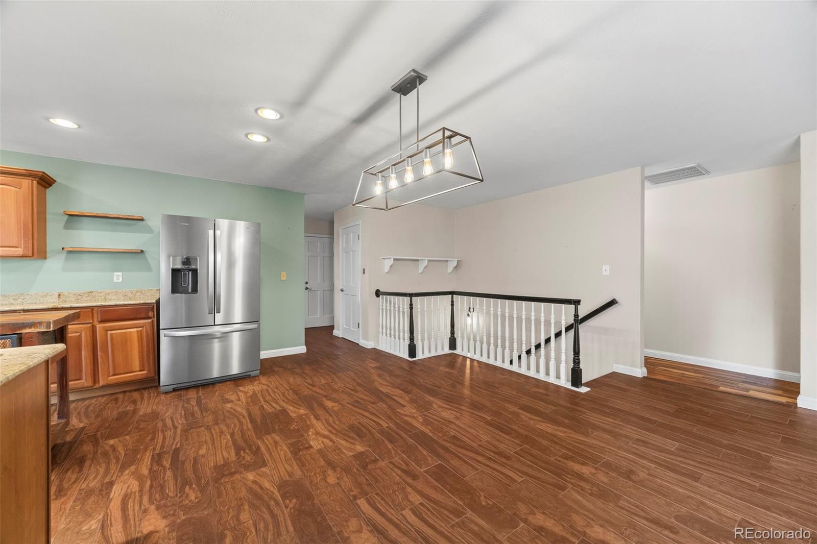 MLS Image #16 for 37 e 14th place,broomfield, Colorado