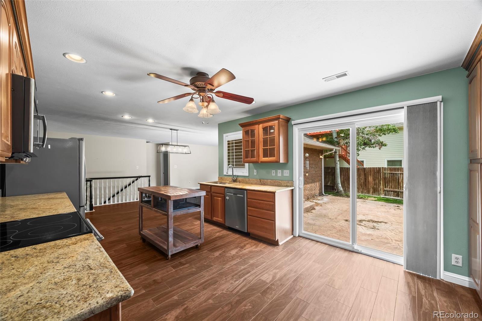 MLS Image #8 for 37 e 14th place,broomfield, Colorado