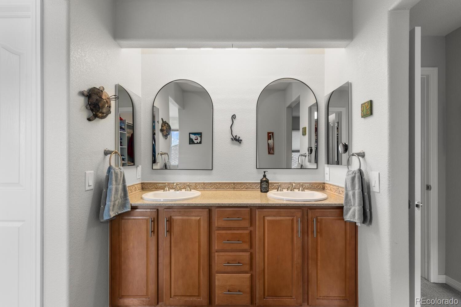 MLS Image #32 for 5319 w hoover drive,littleton, Colorado