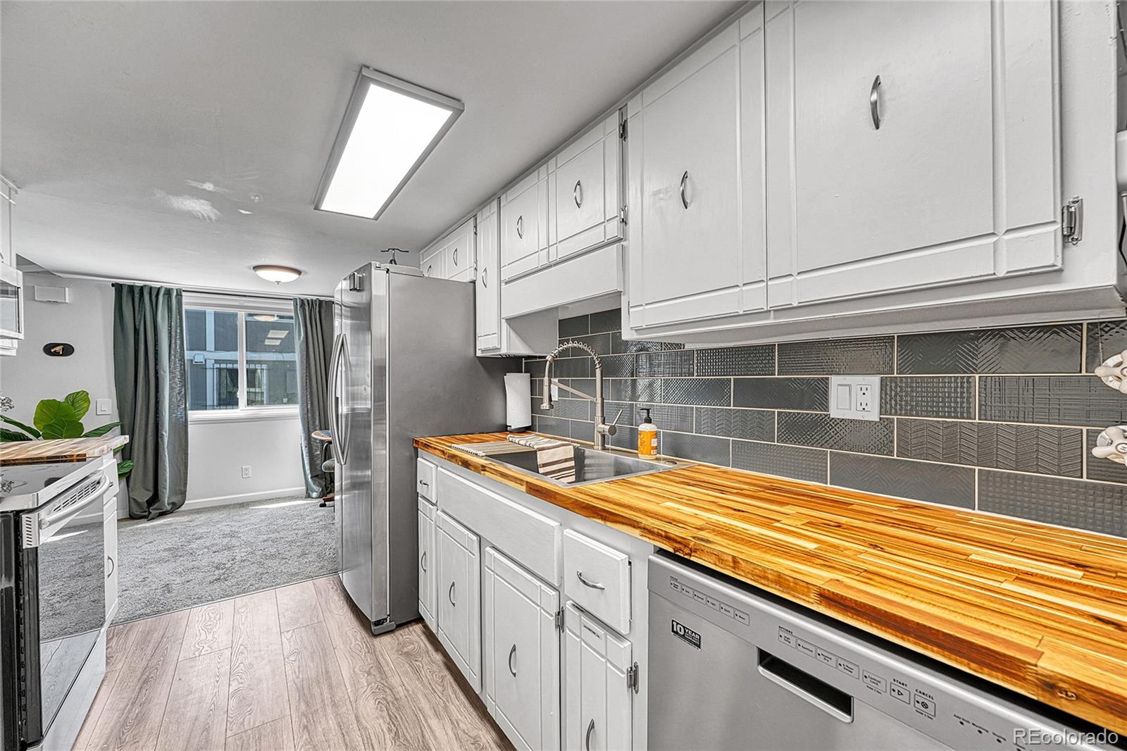 MLS Image #14 for 1287 s wheeling way,aurora, Colorado