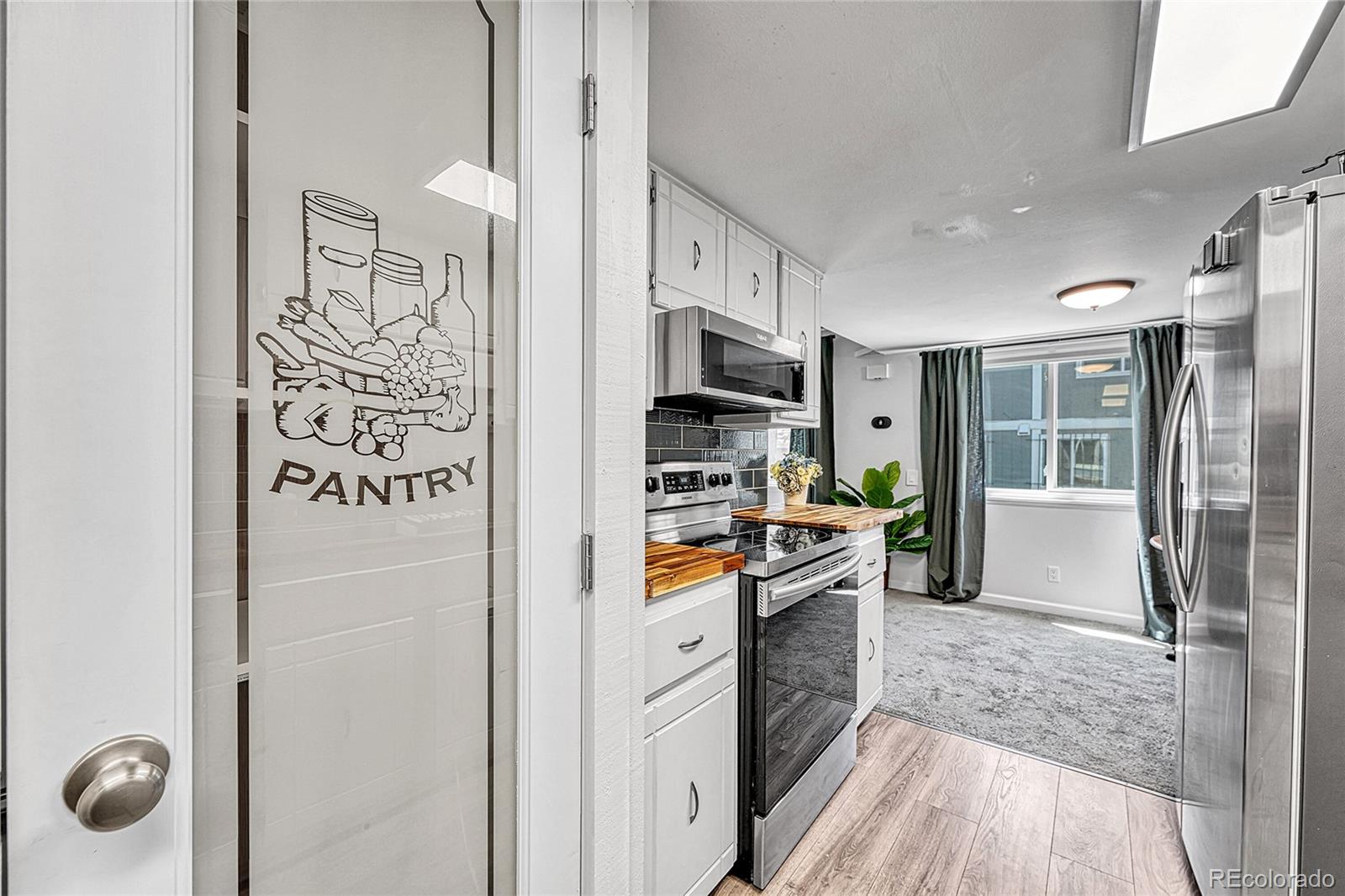 MLS Image #15 for 1287 s wheeling way,aurora, Colorado