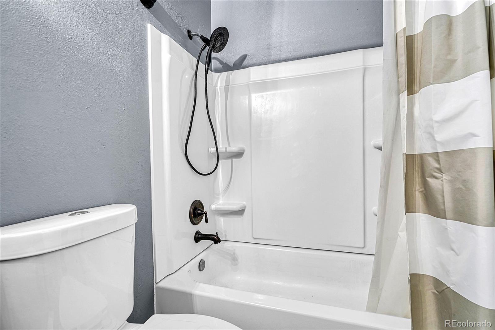 MLS Image #18 for 1287 s wheeling way,aurora, Colorado