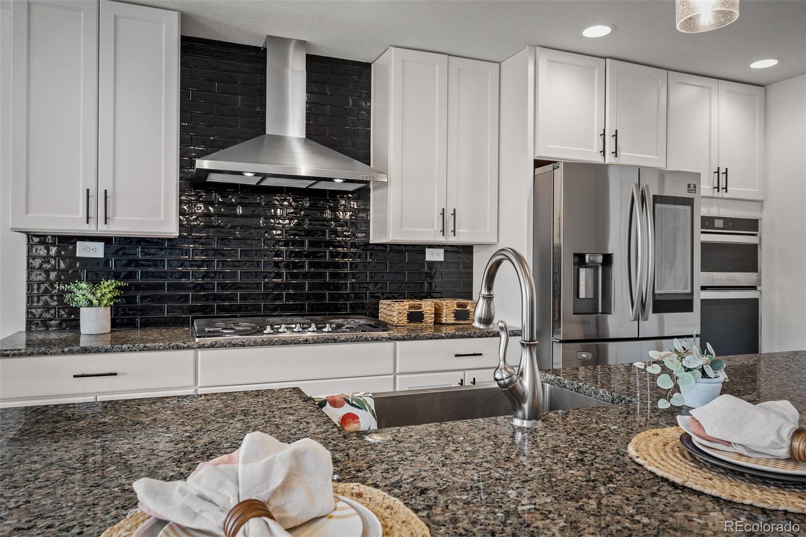 MLS Image #11 for 6678  cumbre vista way,colorado springs, Colorado