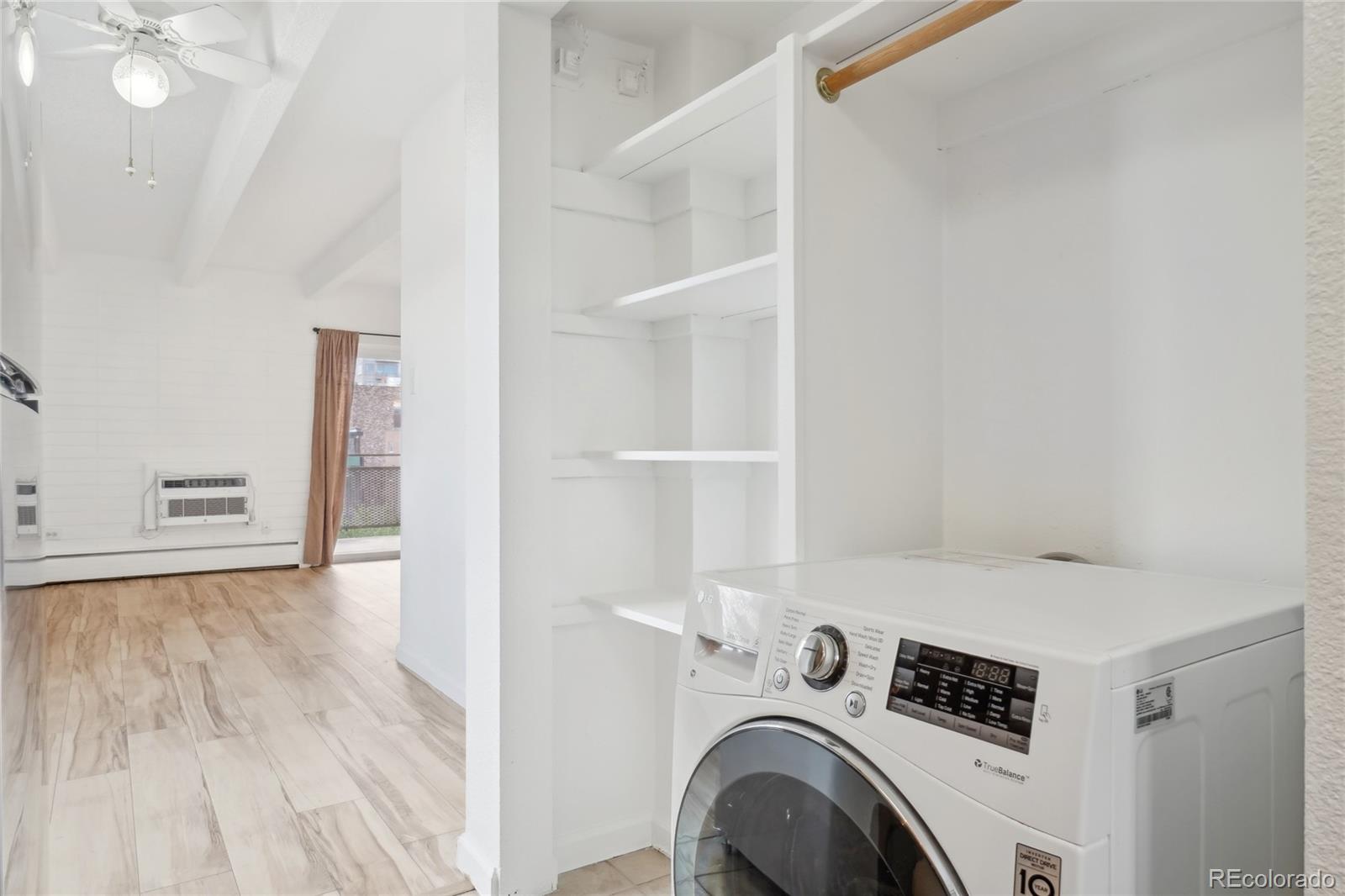 MLS Image #11 for 250 n pearl street,denver, Colorado