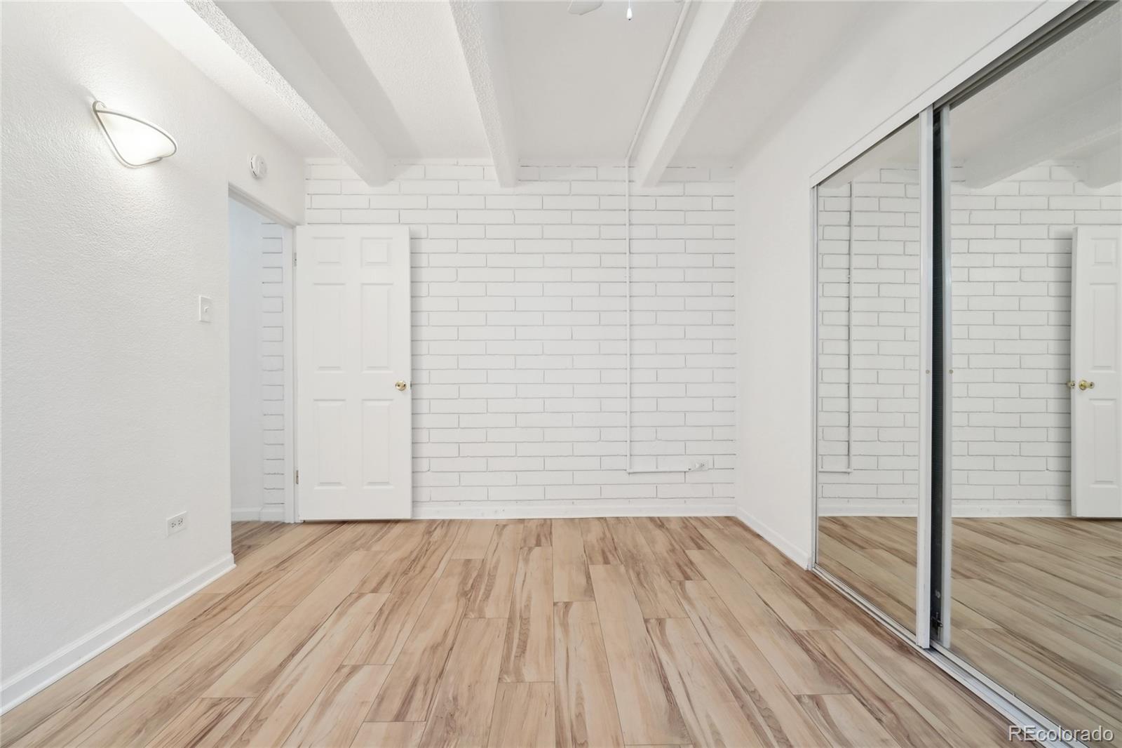 MLS Image #20 for 250 n pearl street,denver, Colorado