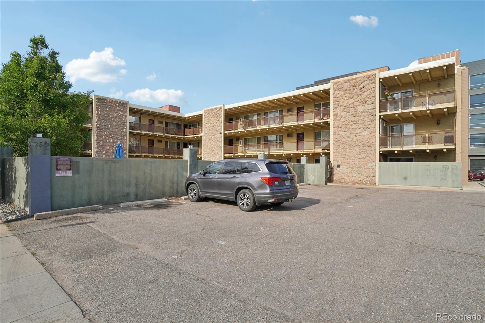 MLS Image #26 for 250 n pearl street,denver, Colorado