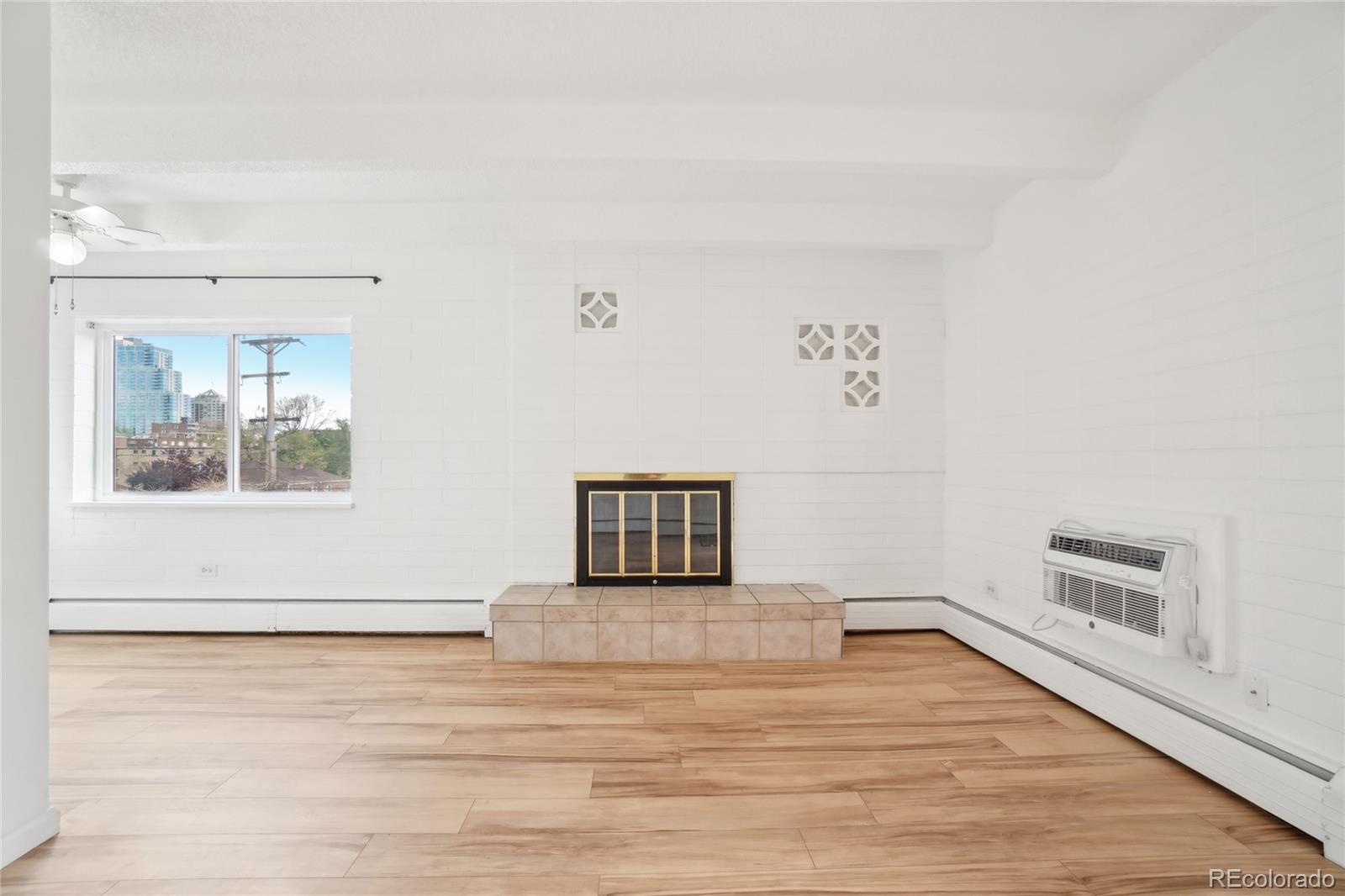 MLS Image #5 for 250 n pearl street,denver, Colorado