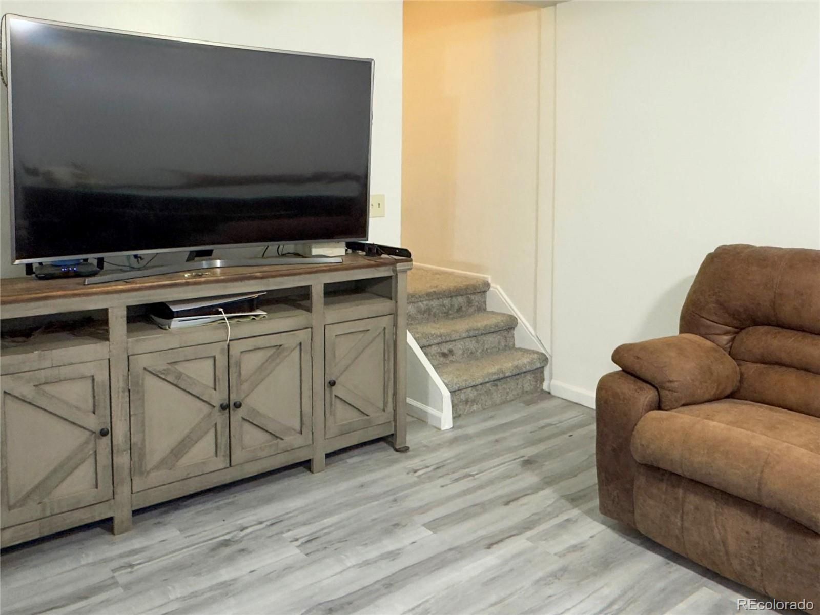 MLS Image #16 for 4383 s eagle circle,aurora, Colorado