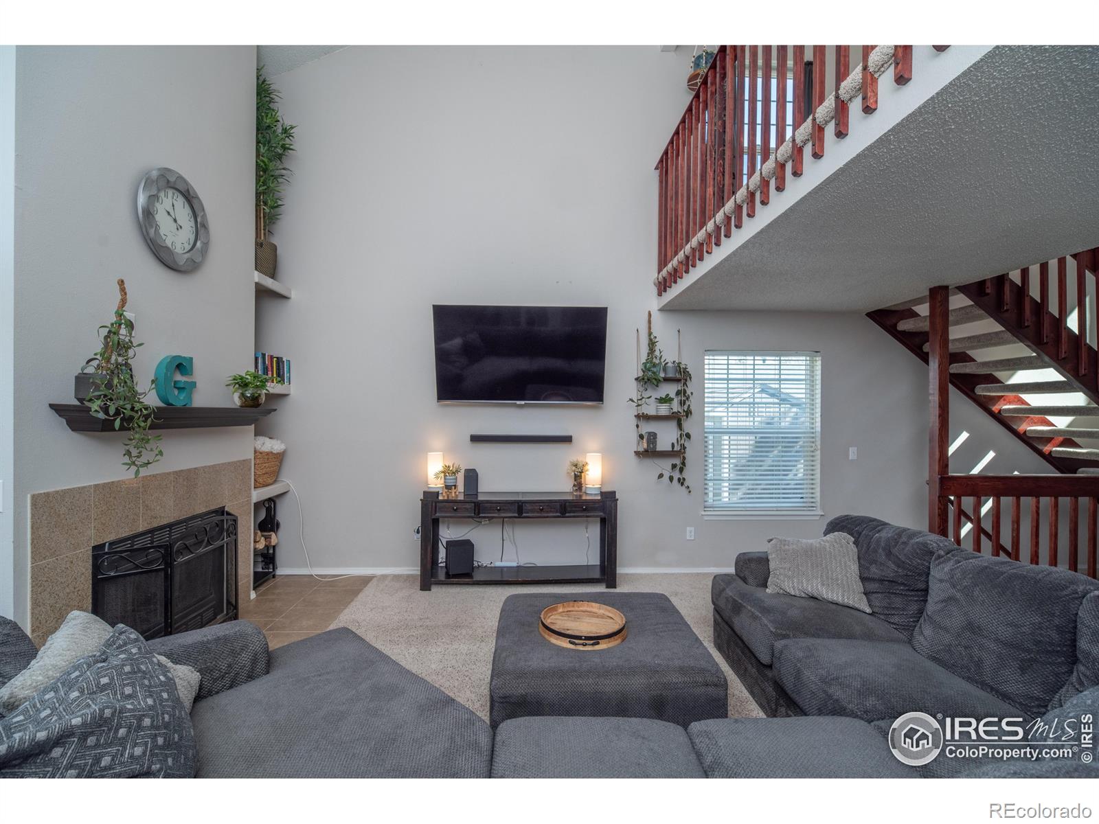 MLS Image #5 for 87  macon court,aurora, Colorado