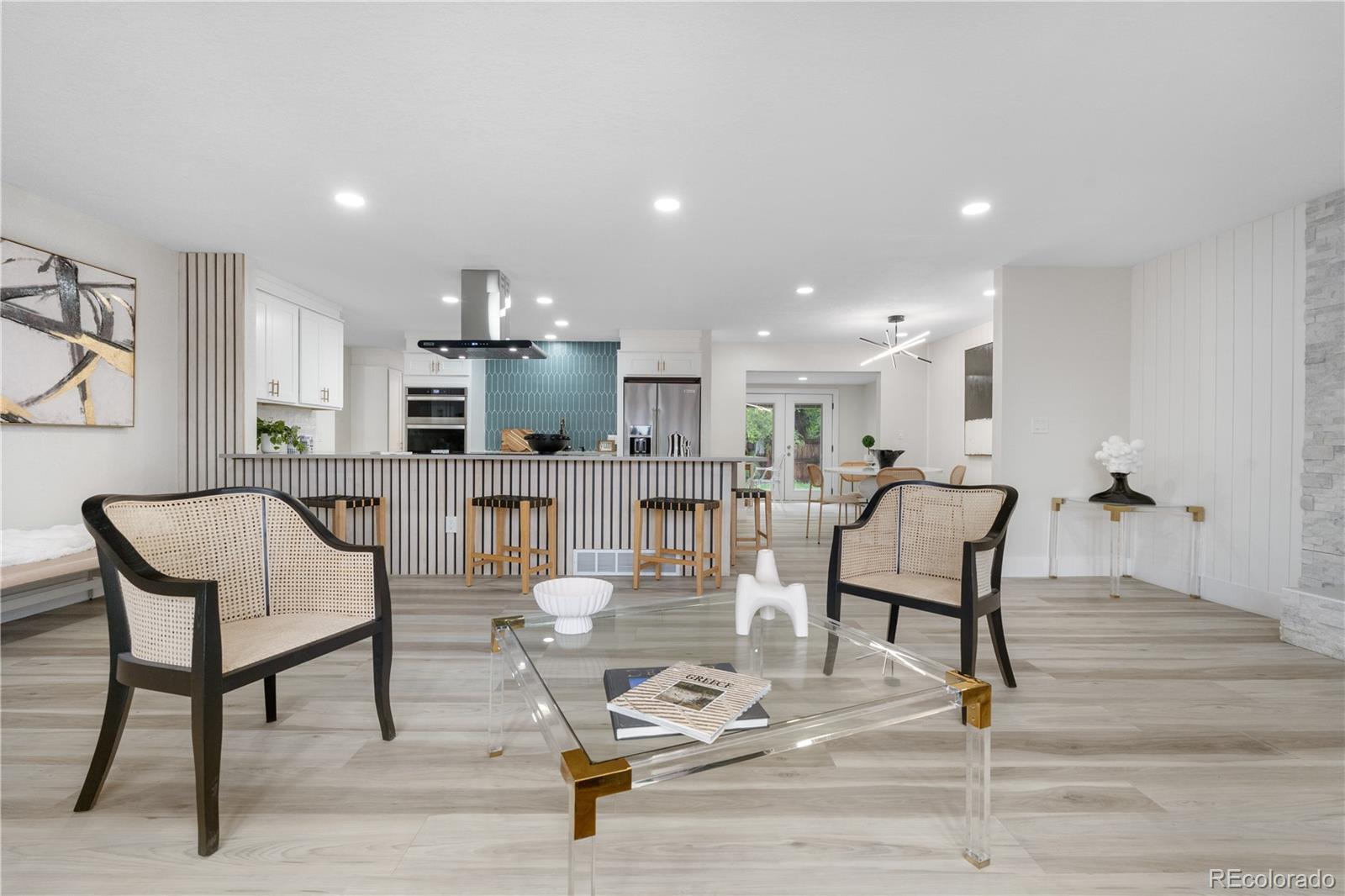 MLS Image #10 for 2320 s valley highway,denver, Colorado
