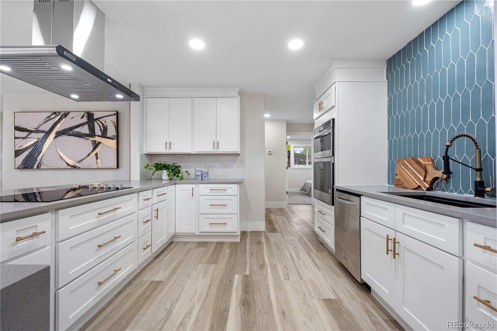 MLS Image #12 for 2320 s valley highway,denver, Colorado