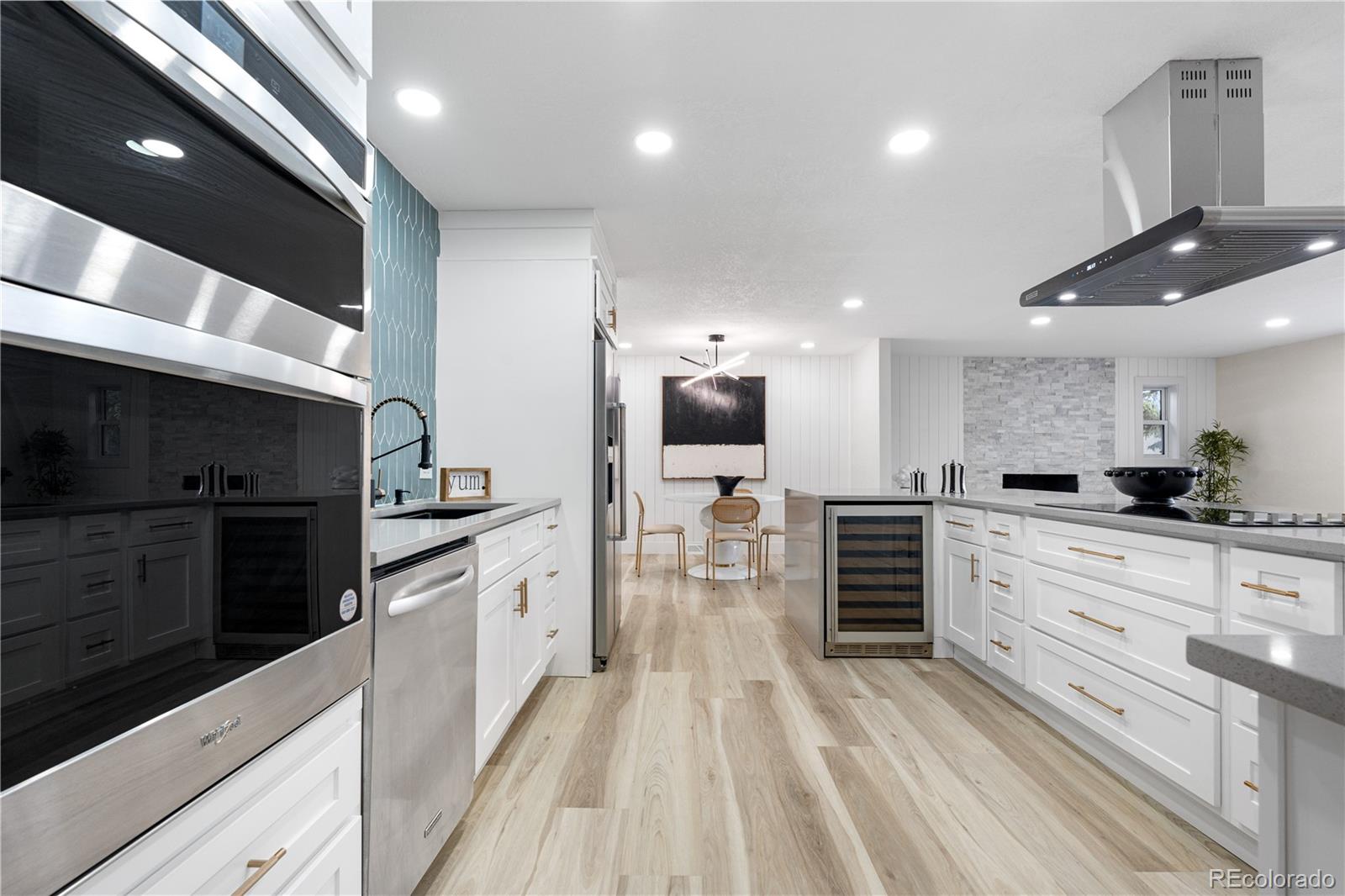 MLS Image #13 for 2320 s valley highway,denver, Colorado