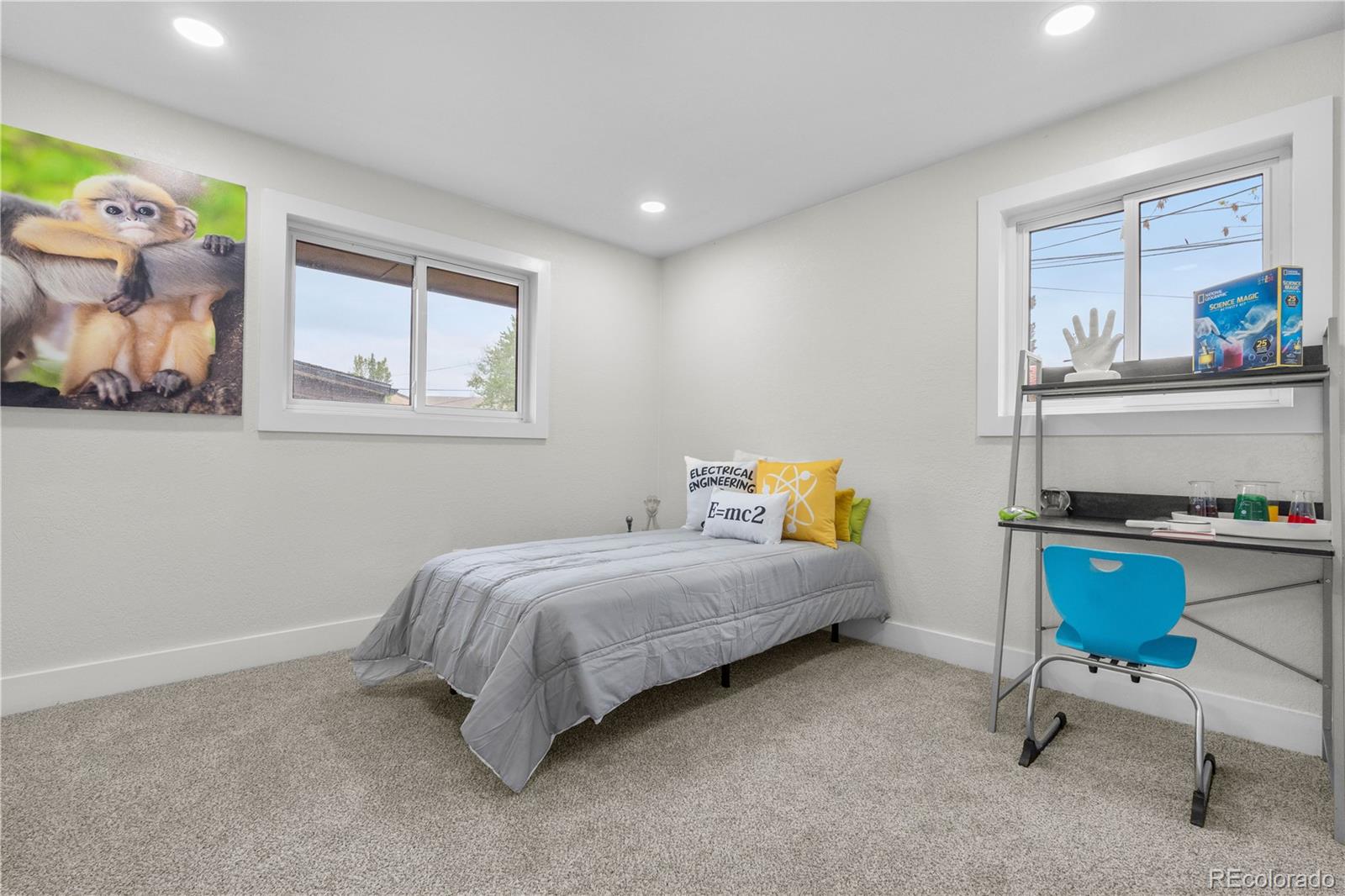 MLS Image #28 for 2320 s valley highway,denver, Colorado