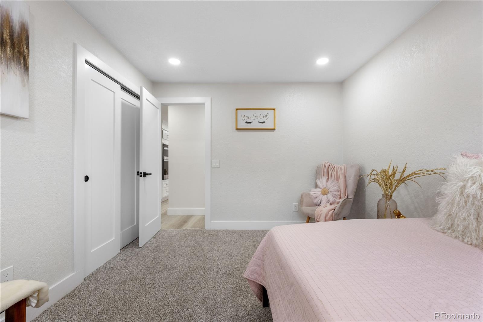 MLS Image #29 for 2320 s valley highway,denver, Colorado