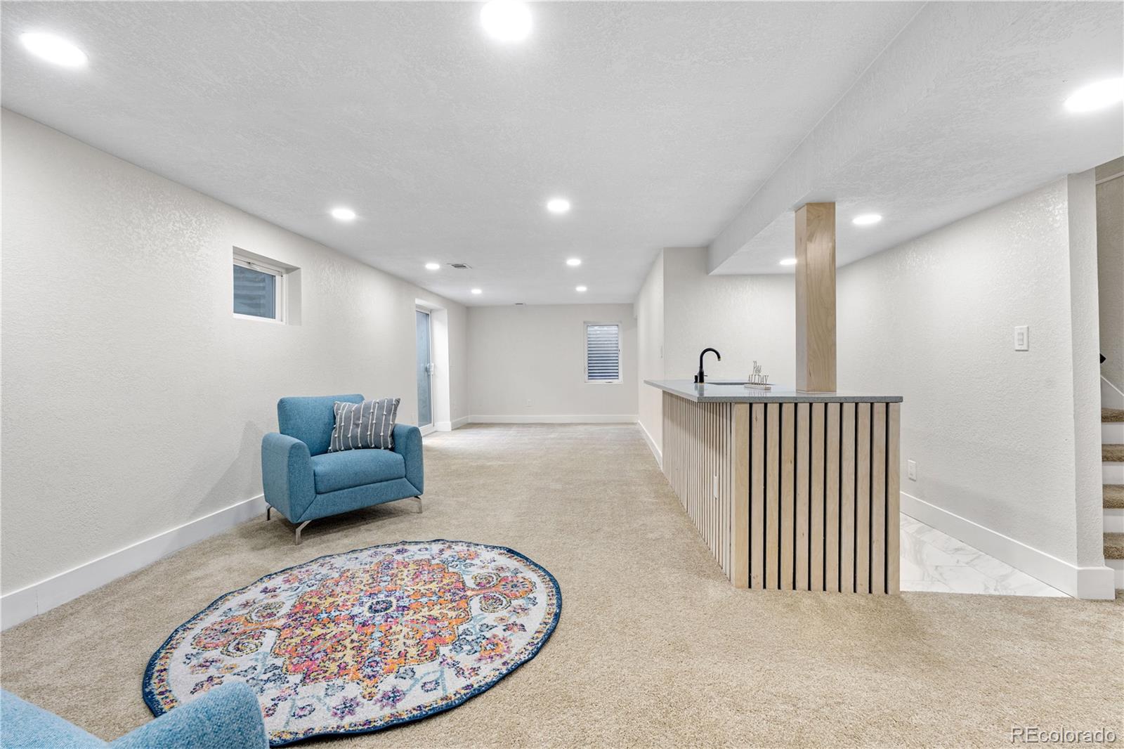 MLS Image #32 for 2320 s valley highway,denver, Colorado