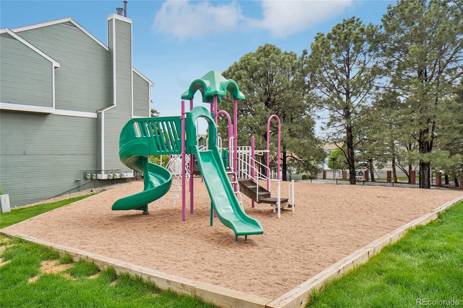 MLS Image #33 for 8199  welby road,denver, Colorado
