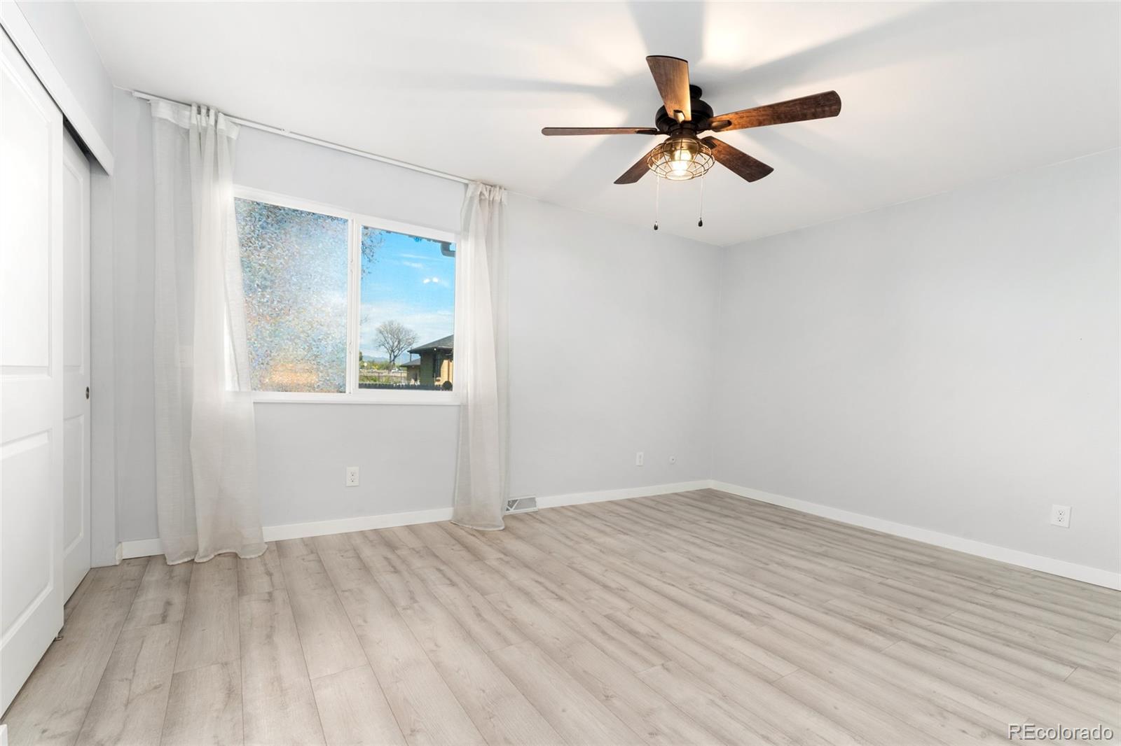 MLS Image #11 for 580  vance street,lakewood, Colorado