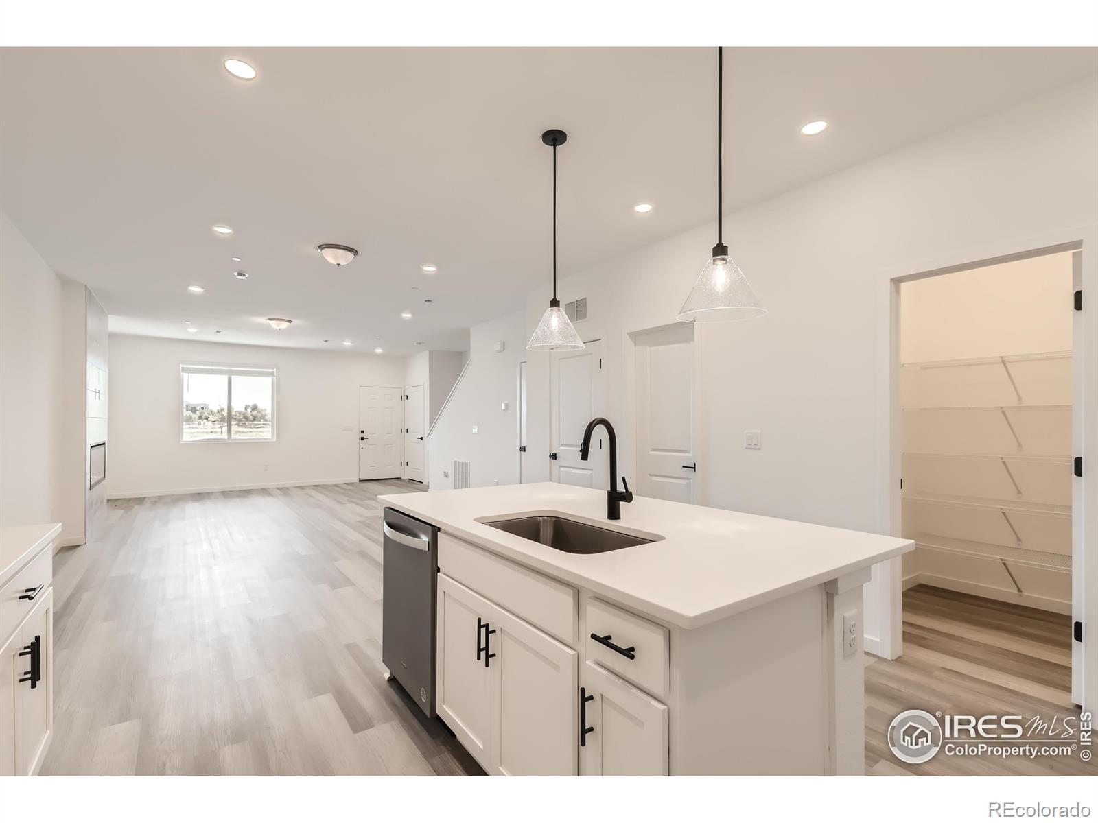 MLS Image #7 for 2732  bear springs circle,longmont, Colorado